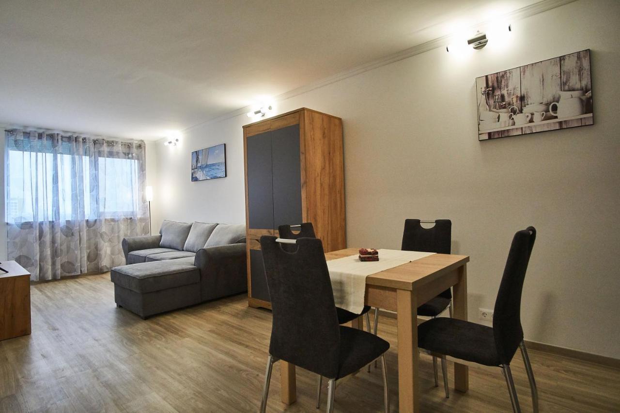 Cadet Apartments - Hostaid Siófok Exterior foto